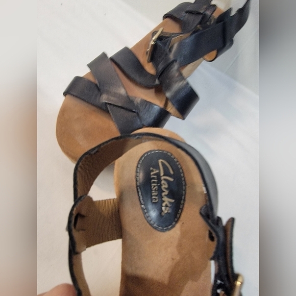 CLARK'S ARTISAN Women's Size 8 1/2 Leather Upper Wedge Sandals - Picture 4 of 7